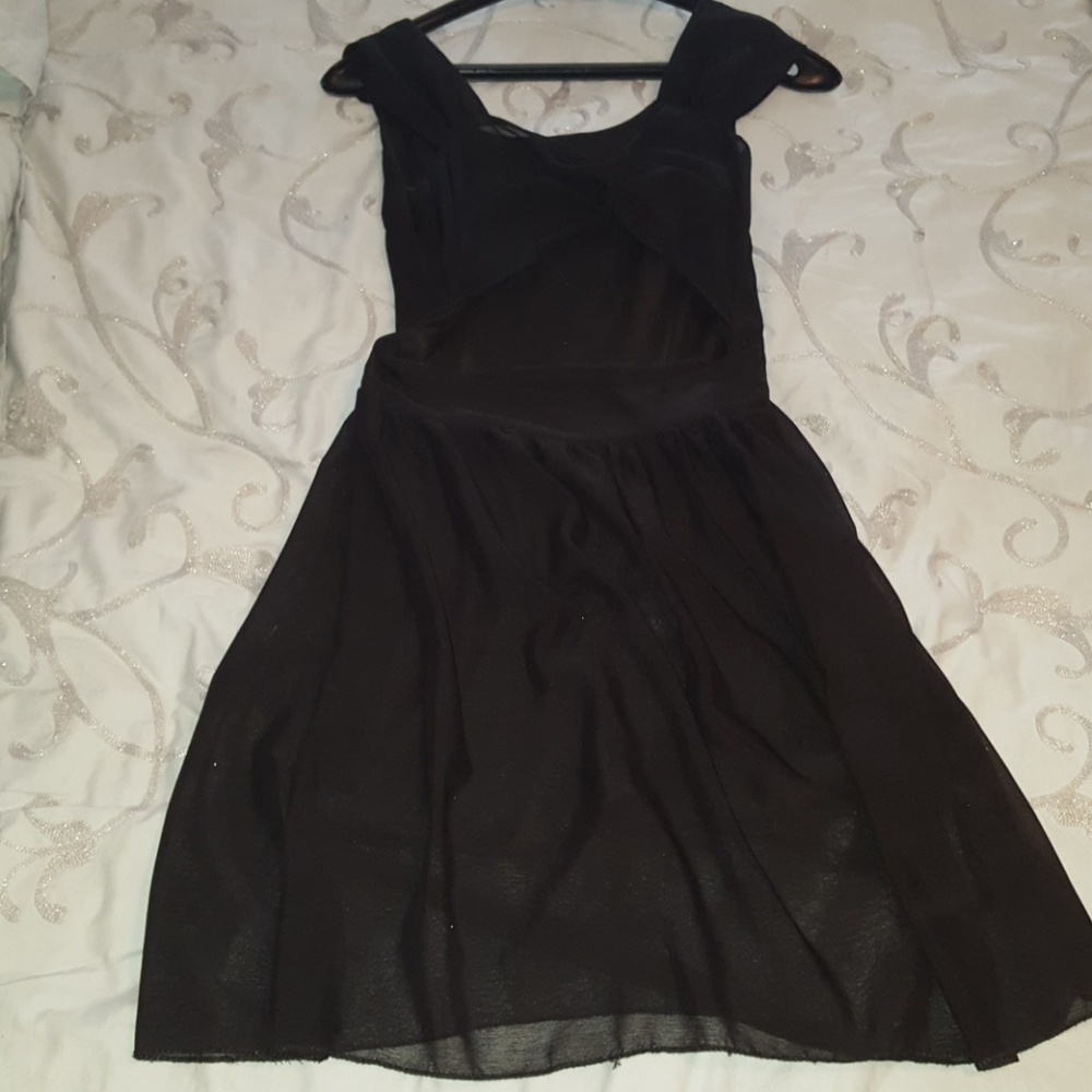 Black backless mini dress